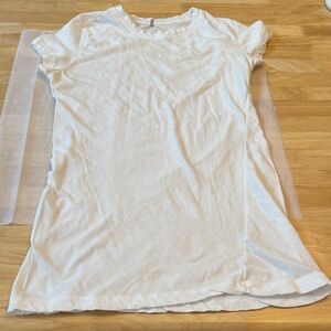 🏖️2/$5🏖️Classic clean White juniors large T-Shirt, tresics